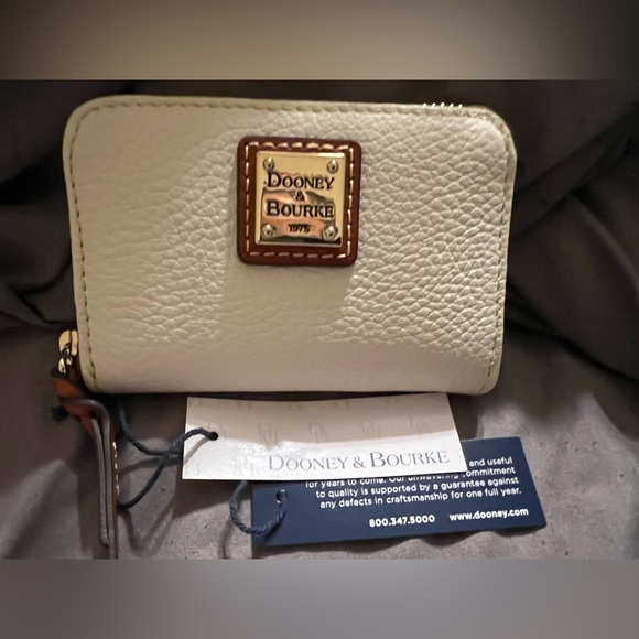 Dooney & Bourke Bags Dooney And Bourke Zip Around Wallet Nwt Poshmark